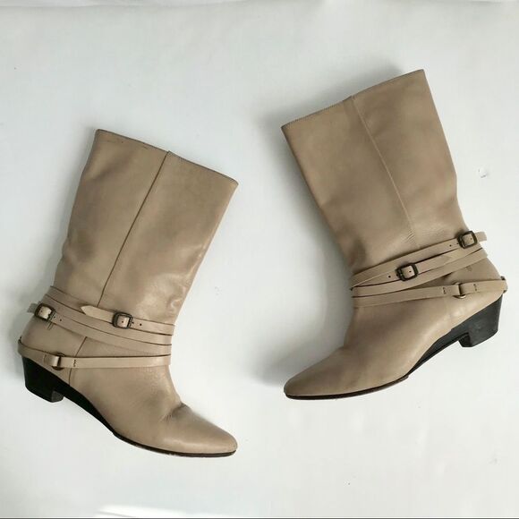 Frye Women’s Calf Length Beige Leather Boots 7M - Picture 1 of 15